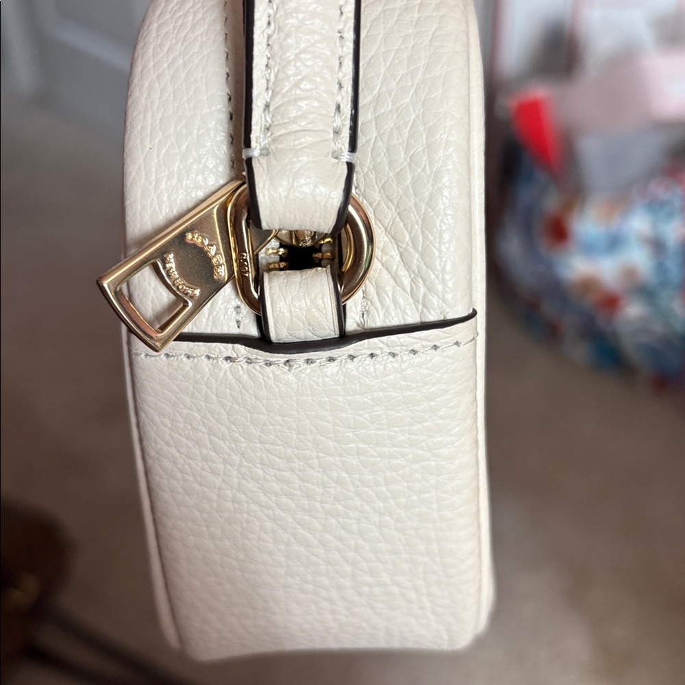 COACH Pebbled Leather Crossbody Bag in White - Picture 5 of 9